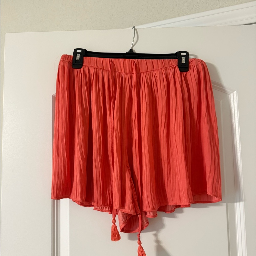 Zara High Waist Coral Shorts